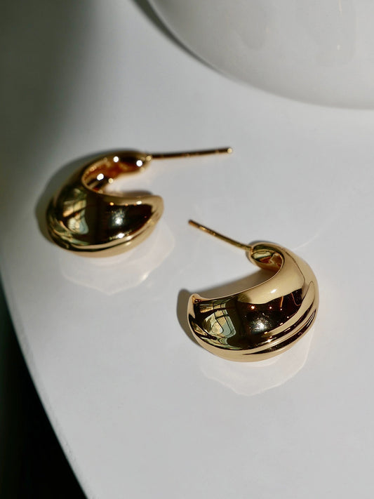 European and American fashionable high-end earrings unique irregular temperament simple earrings
